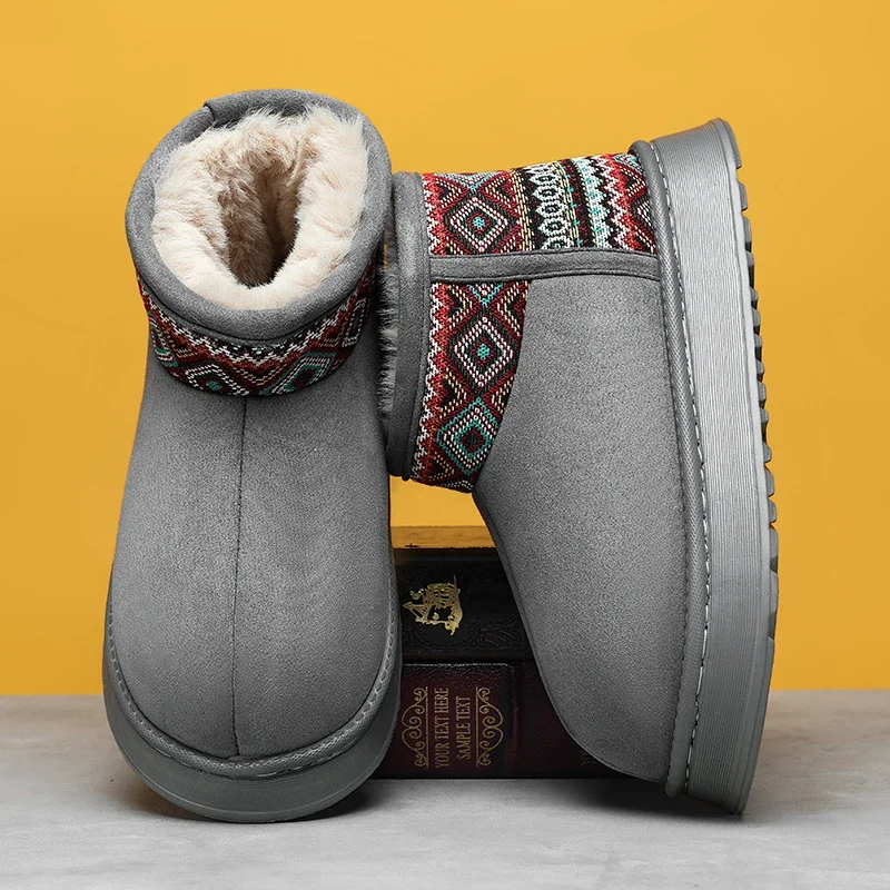 2025 منصة رقيق النعال السيدات المنزل أنيقة أحذية غير رسمية كبيرة الحجم النساء/الرجال منزل الشقق موضة أحذية الشتاء القطيفة #1