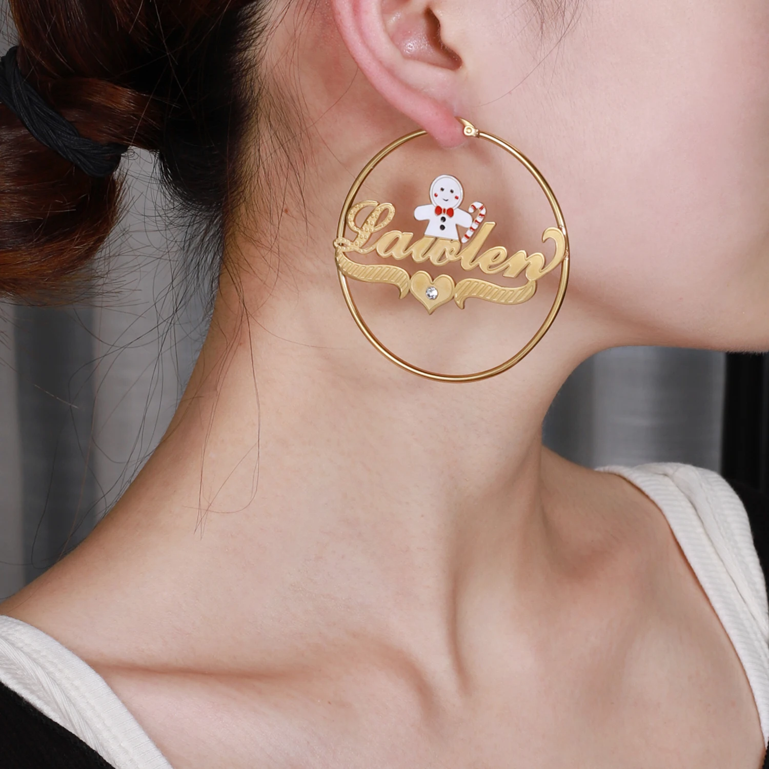 Dascusto أقراط اسم شخصي عيد الميلاد الزنجبيل رجل تصميم اثنين لهجة مخصصة مجوهرات احتفالية للنساء #4