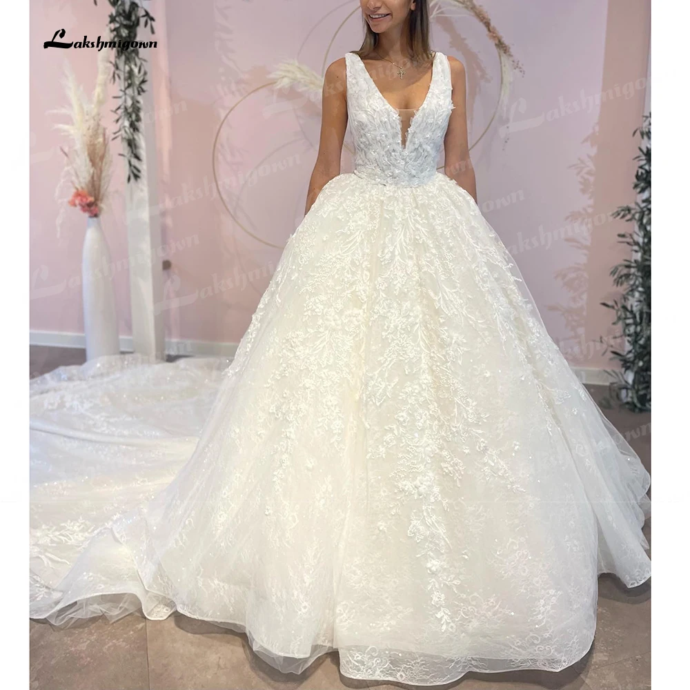 

Luxurious Gittler Tulle Lace Wedding Dresses 2022 V Neck Court Train Puffy Ball Gown Bride Dress Vestido de Novia Lakshmigown