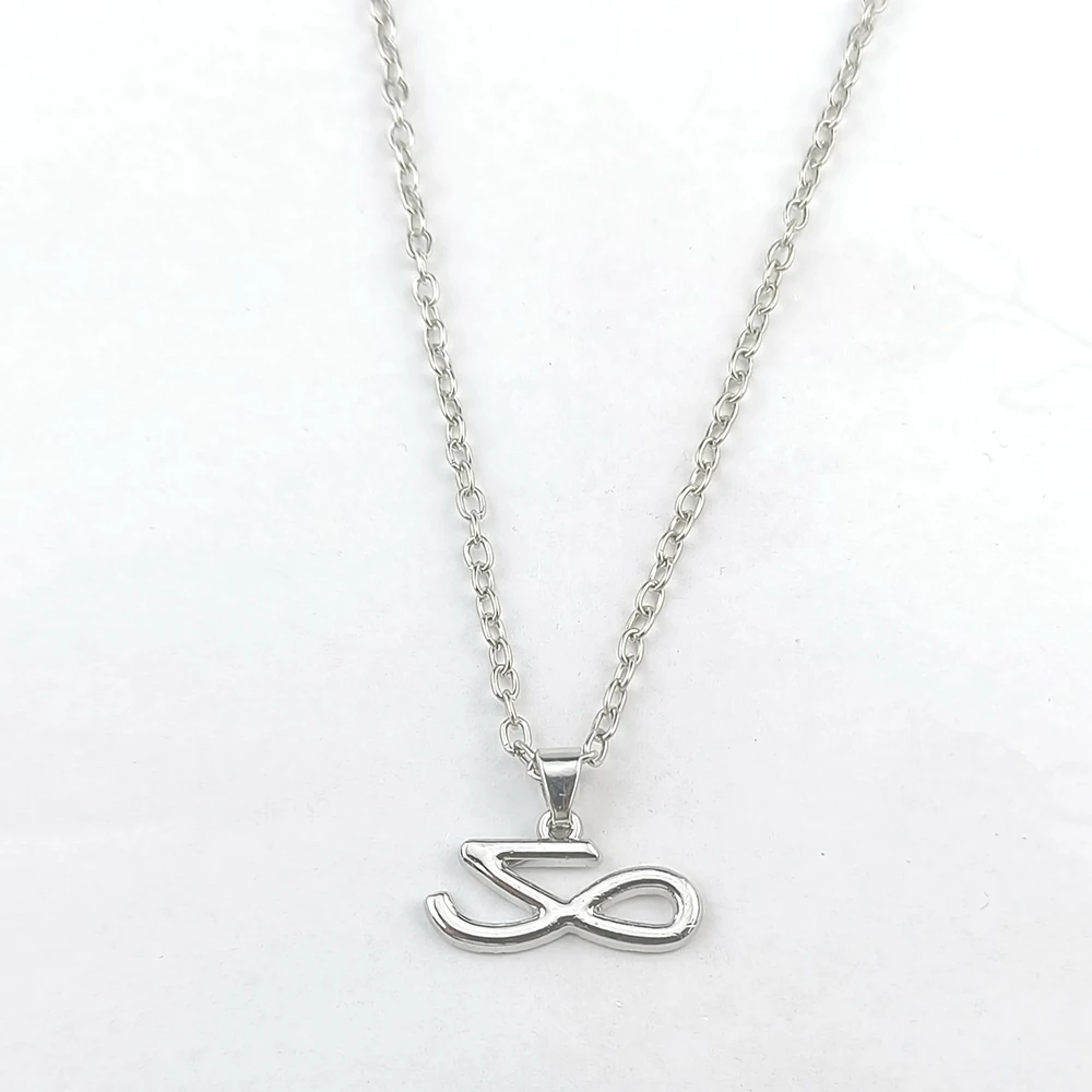 Gold- und Silberfarbene Idol-Halskette und Armband, Trendiger Personalisierter Schmuck für Männer und Frauen, Geschenke für Fans und Paare