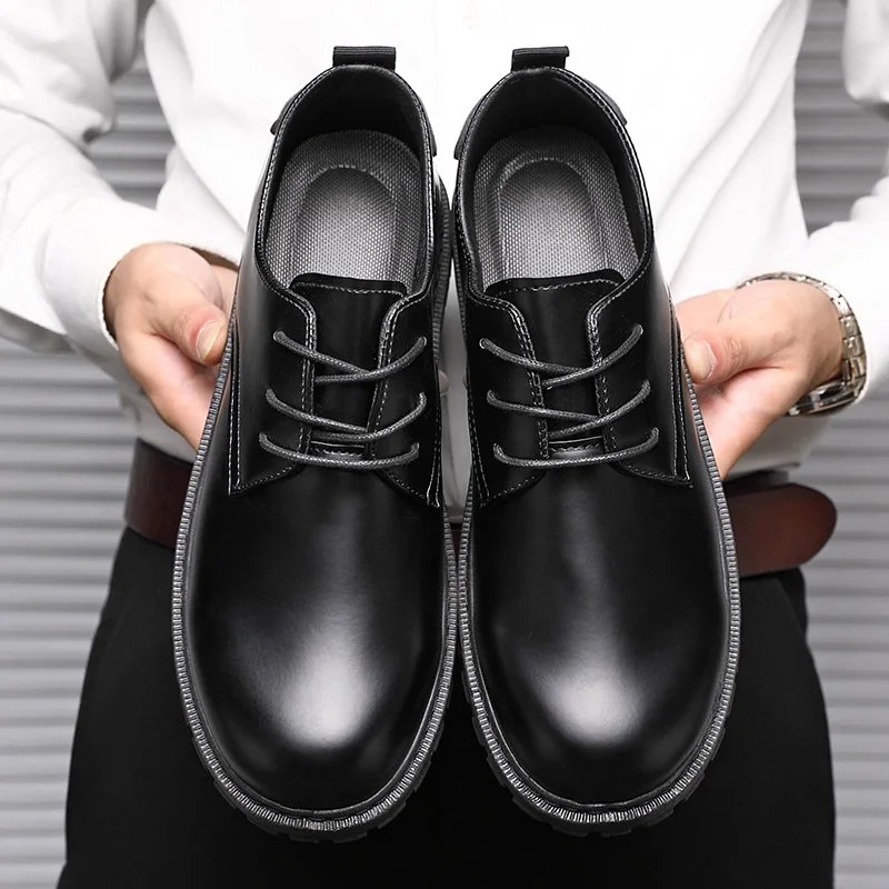 

Мужские повседневные кожаные туфли 2026 года: весенние рабочие туфли, нескользящие, модные, универсальные черные туфли для офиса