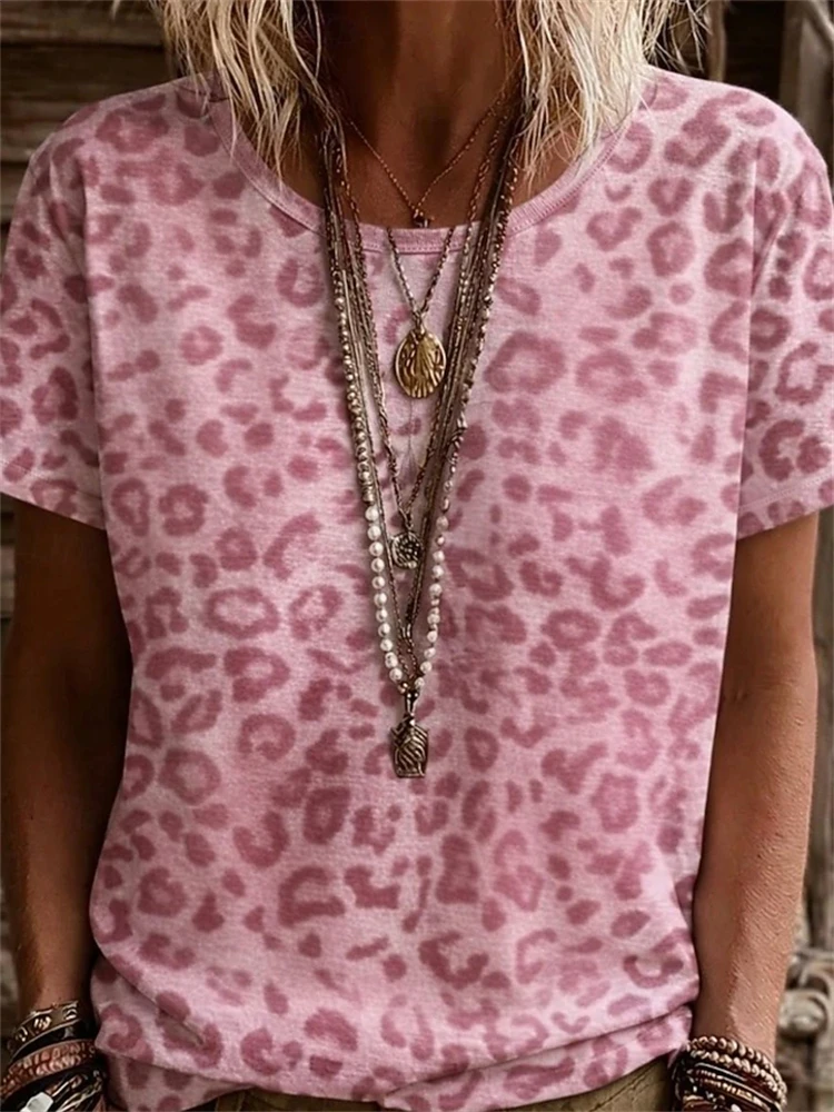 Women's Fashionable Short-Sleeve T-Shirt Pink Leopard-Print Crew-Neck Top Casual and Simple Women's Short-Sleeve Top