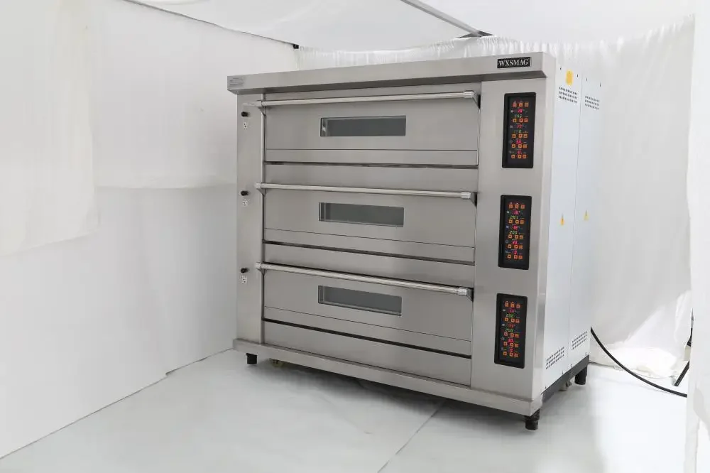Professional 380V Steam Deck Oven New Condition 1300*1050*1800 mm Bakery Equipment for Cake & Bread Made of Corn