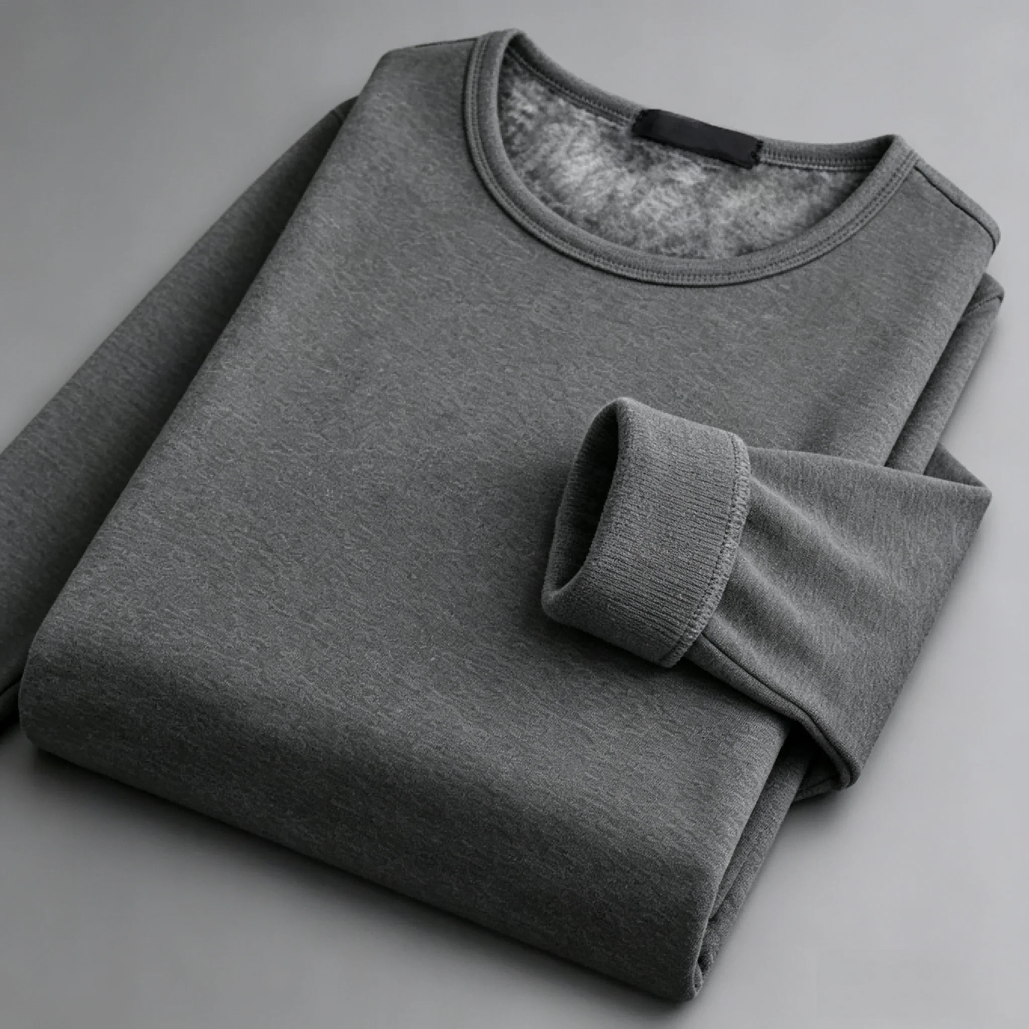 CHUANGERM Men'S Round Neck Fashion Long‑Sleeved Thermal Underwer 2026 Winter Male Warm Tops