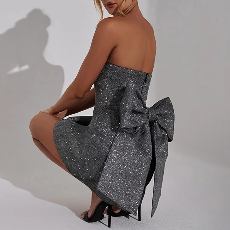 

Модное мини-платье без бретелек с блестящим бантом, темпераментное вечернее платье, сексуальное вечернее платье трапециевидной формы с открытой спиной и открытыми плечами