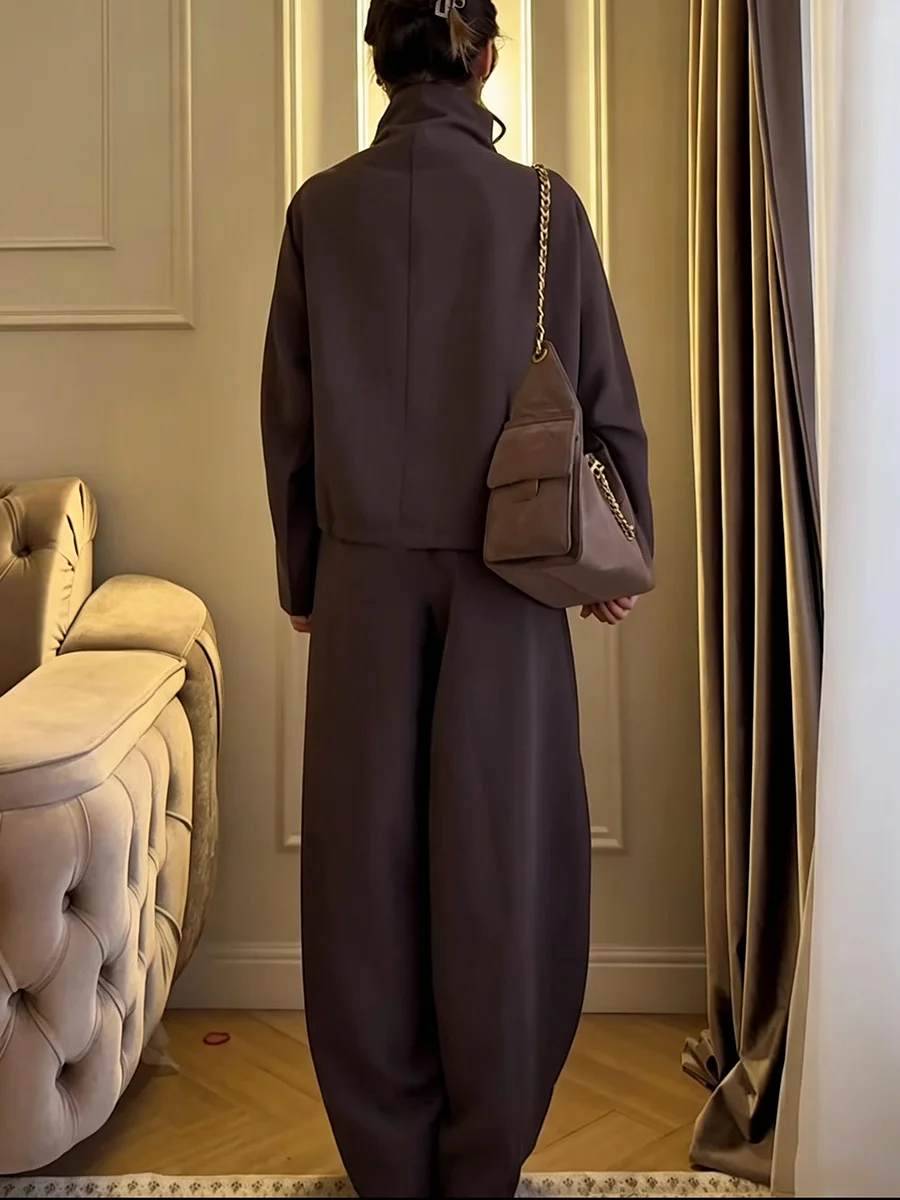 LIMO 2026 Woman Elegant Chinese Knot Two-Piece Set: High-Neck Zip Top & Wide-Leg Pants, Loose Fit for Commuting & Casual Outings