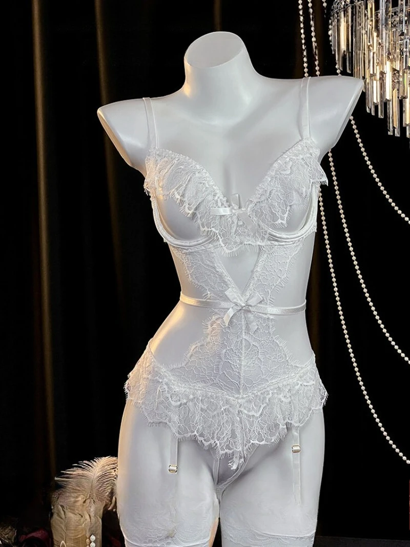 

Цельное платье из французского кружева для женщин, сексуальная пижама Pure Desire, романтическое нижнее белье с маленькой грудью, очаровательная ночная рубашка, одежда для сна для горячих девушек