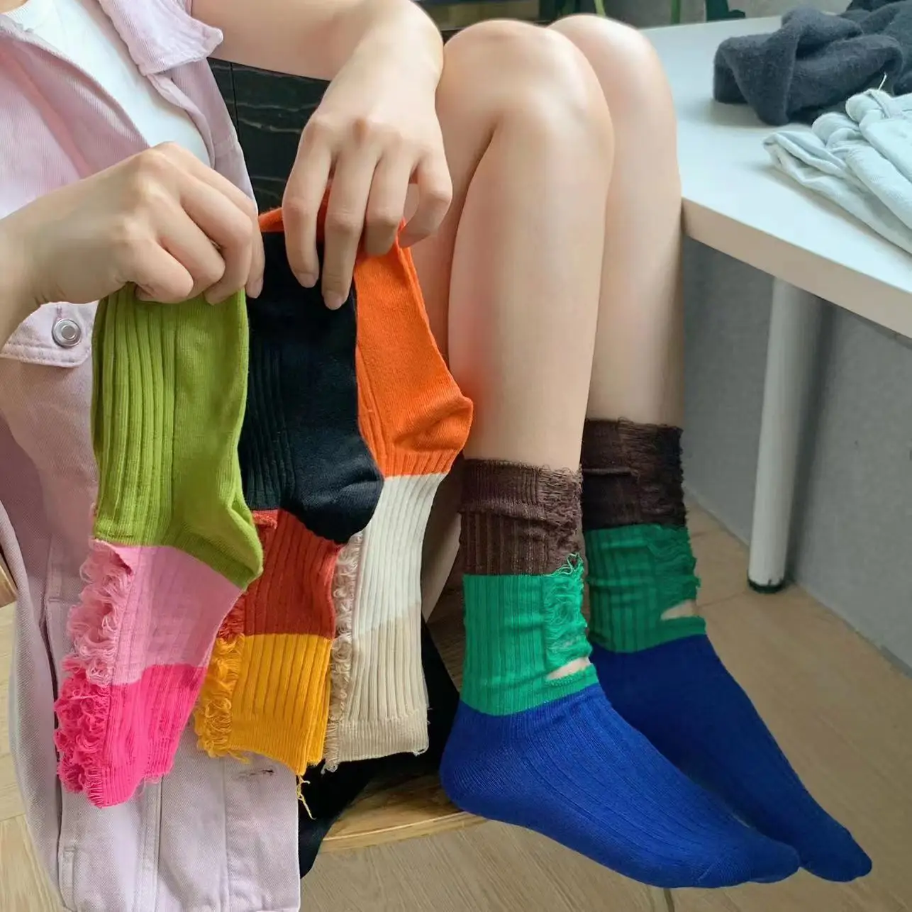 

Women's Socks New American Contrasting Colors Holes Y2K Dopamine Fashionable Trendy High-quality Socks For Girl Wholesale