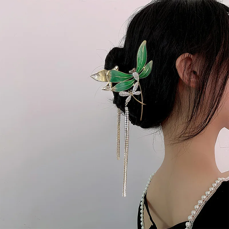 

Temperament Dragonfly Clip Hair Claw Female New High-end Shark Clip Large Tassel Ponytail Claw Clip WOMAN HAIR CLIP ACCESSORI