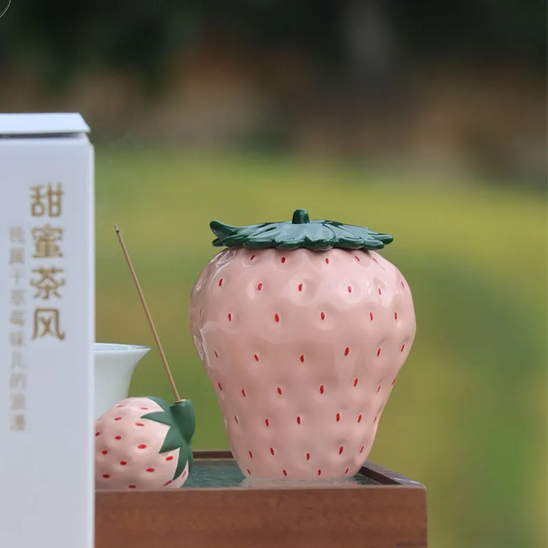 Ceramic Strawberry Tea Caddy Red Decoration Candy Jar Bedroom Jewelry Cosmetics Cotton Swab Storage Box Strawberry Ornaments New