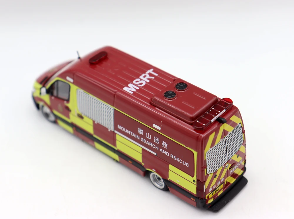 ERA 1/64 Scale BZ Sprinter HK Fire Services Car(MSAR) Diecast Alloy Toy models for collection