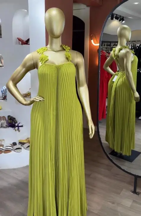 Roupas femininas elegantes 2025 primavera e verão novo item doce e fresco camisola exposto volta pressão vestido plissado saia longa