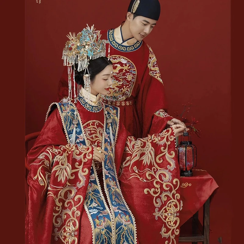 

Свадебное платье Hanfu в китайском стиле для невест, свадебные платья в китайском стиле для мужчин и женщин, полные комплекты для пар.