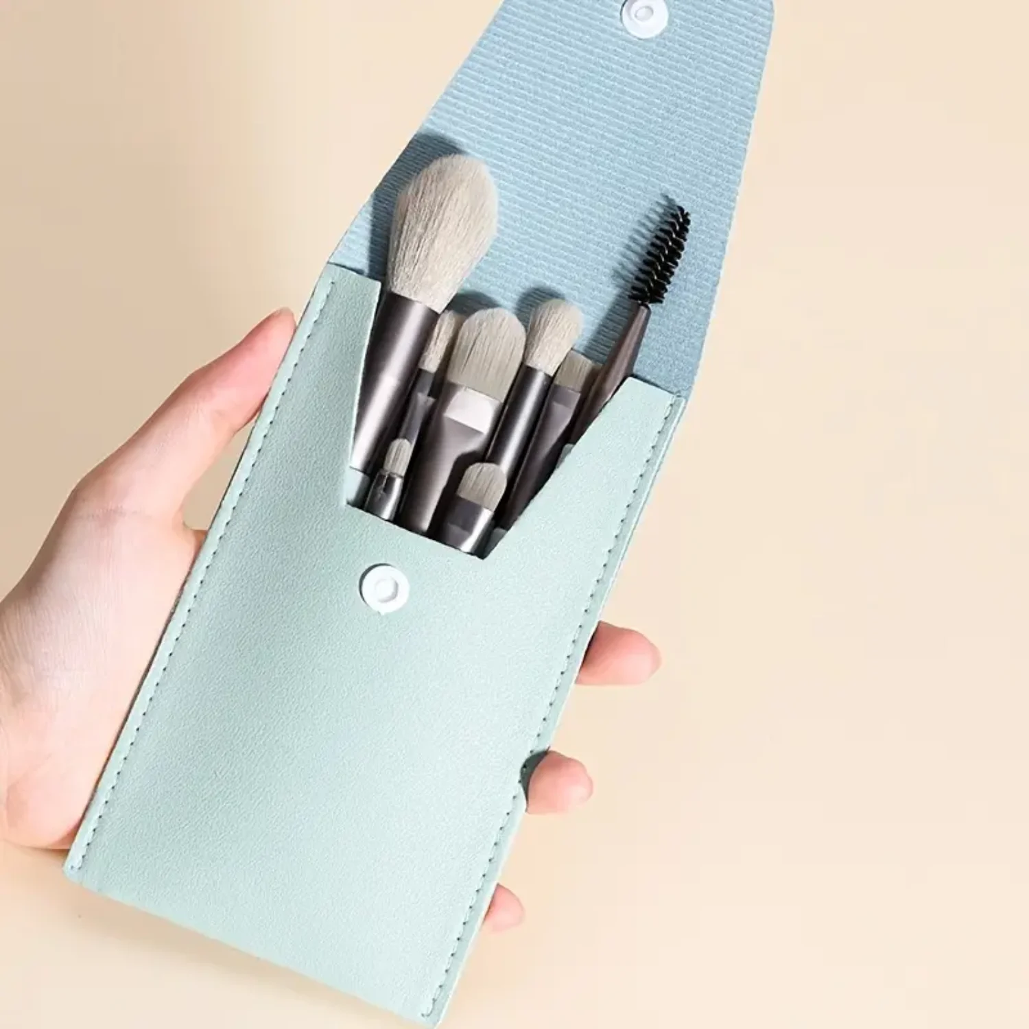 8-teiliges minimalistisches Make-up-Pinsel-Set mit Aufbewahrungstasche – ideale Reise-Schönheitswerkzeuge für Lidschatten, Eyeliner, Augenbrauen, Foundation, B