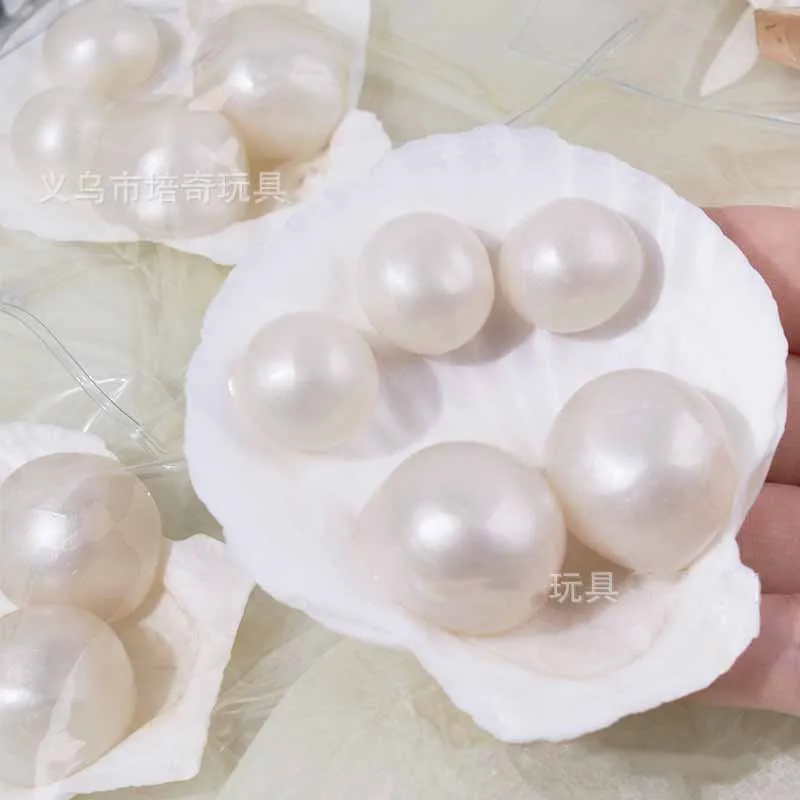 New Simulation Pearl Shell Q-bouncy Slow Rebound Toys Office Squeeze Decompression Toys Cute Mini Pearls Pinch Music Fidget Toys