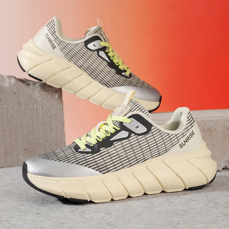 

Unisex Lightweight Breathable Running Shoes for Outdoor Sports Marathon Road Racing Morning Jogging Couples Slow Run All Seasons