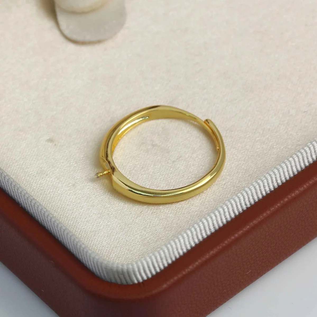 Elegant Minimalist Brass 14K Gold Plated Plain Adjustable Open Ring Blank Setting Handmade Supplies For DIY Pearl Ring Findings