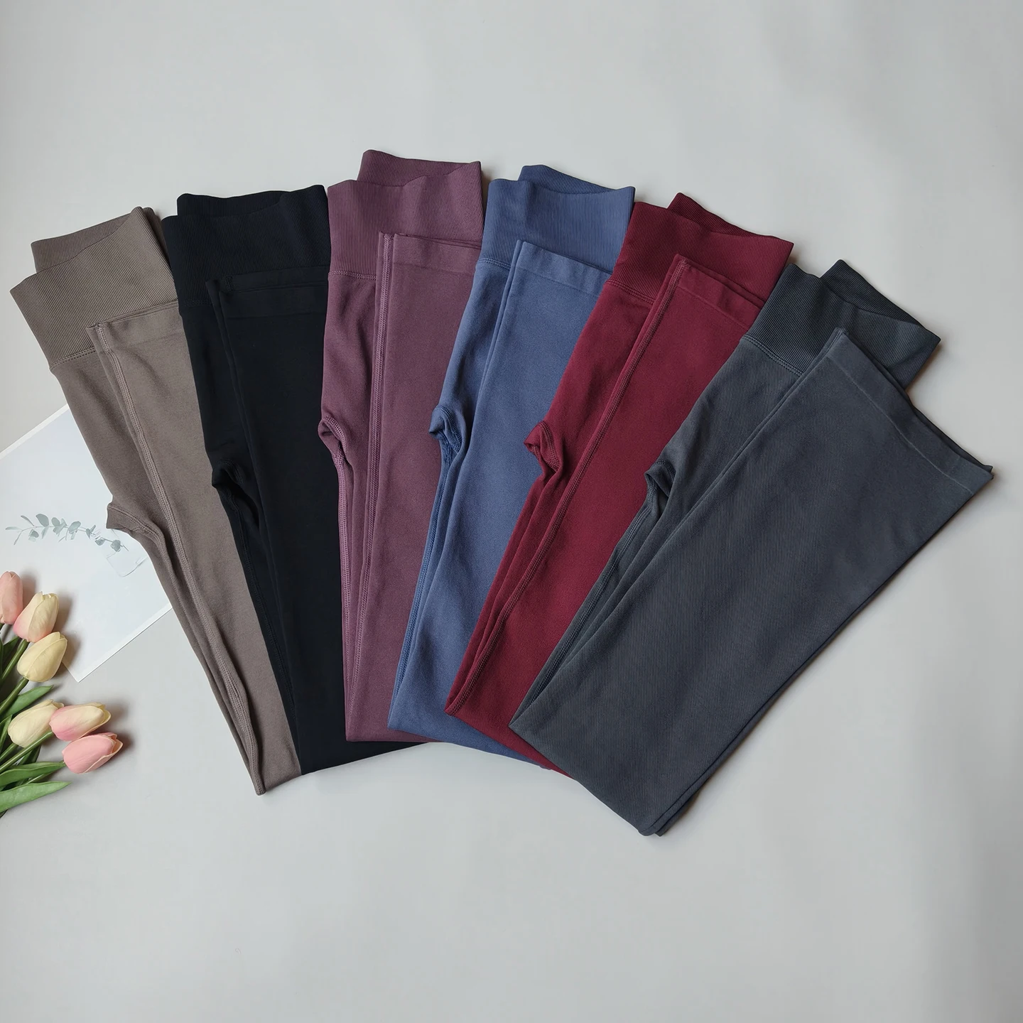 Seamless High-Waist Flare Yoga Leggings Pants Women's Bell-Bottom Fitness Trousers High-Elastic Gym Tight Sports Leggings