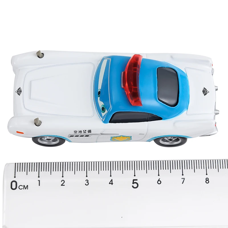 Cars 2 Disney Pixar Cars 3 saetta McQueen Mater Jackson Storm pressofuso in lega di metallo ragazzo modello Kid regali di compleanno giocattolo