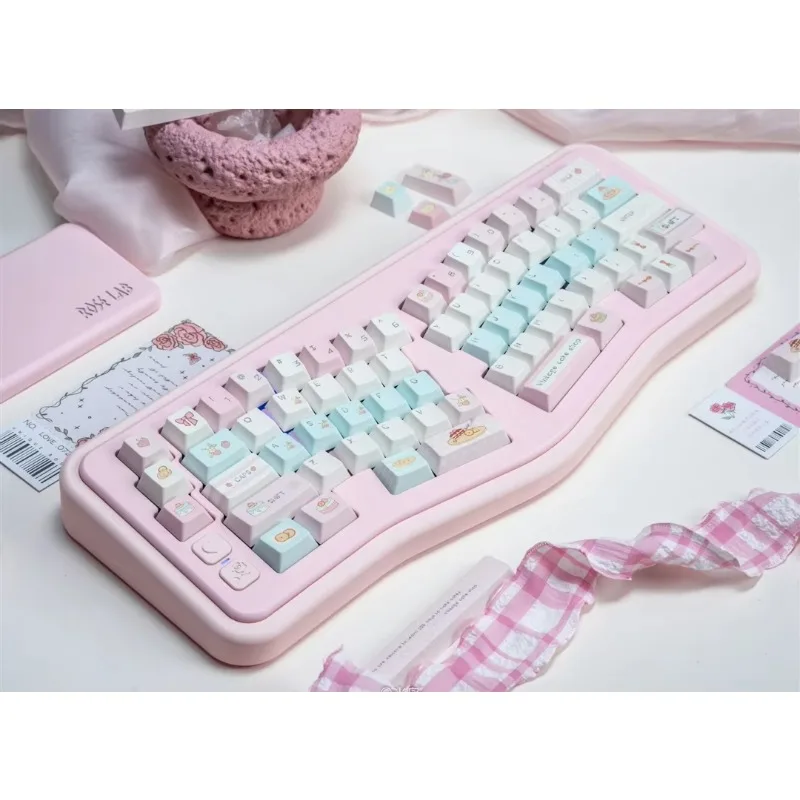

Typical cute personalized keycaps [a cup of berries is good] full five-sided hot sublimation full set of keycaps cute limited ed