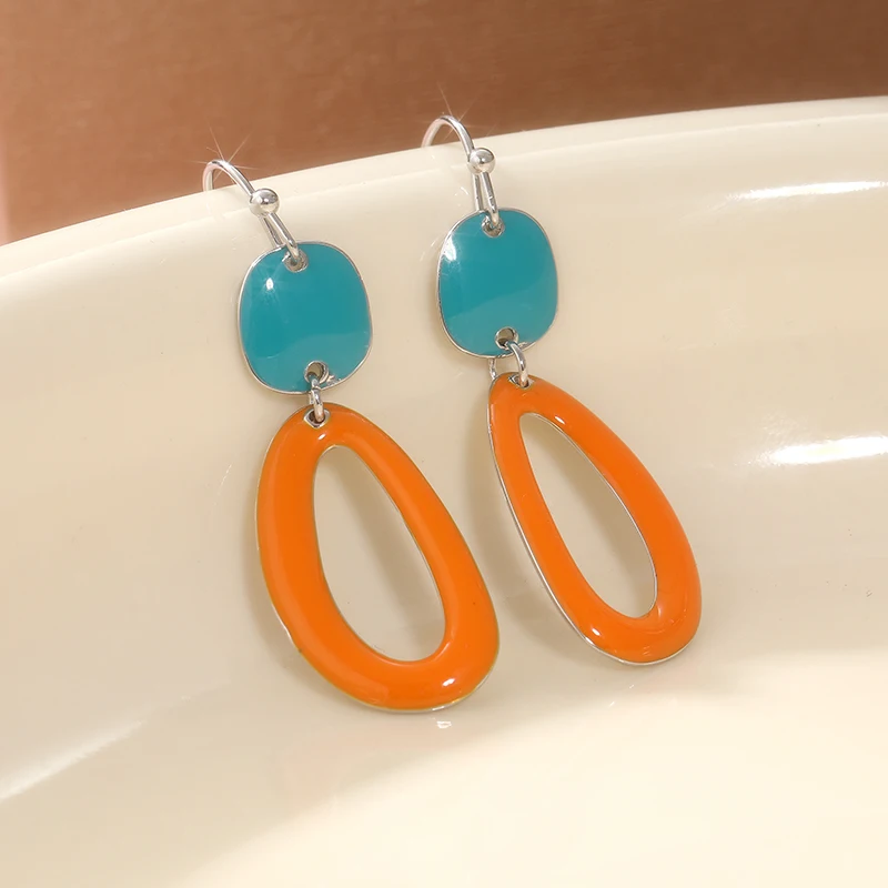 Modische orangefarbene Wassertropfen-Harz-Ohrhänger für Damen, geometrisch, extravagant, ästhetisch, Anhänger-Ohrringe, Schmuck, Trendfarbe