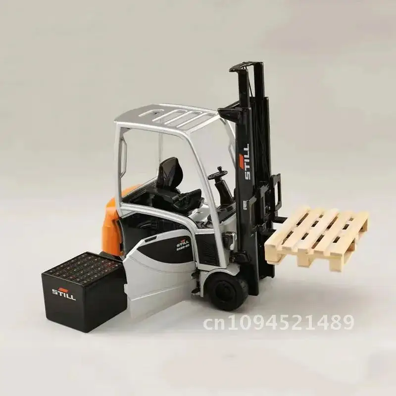 1:25 STILL RX20-20 Forklift Alloy Truck Model Stacker Metal Diecast Toy Simulation Engineering Car Model 1/20 FRB-VIII Reach