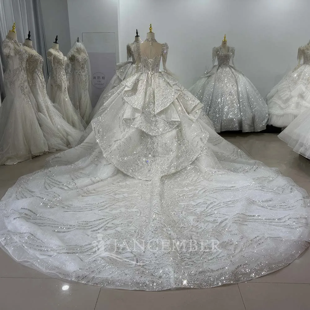 Why This Sparkling Ball Gown Wedding Dress Is the Perfect Choice for Your  Dream Day