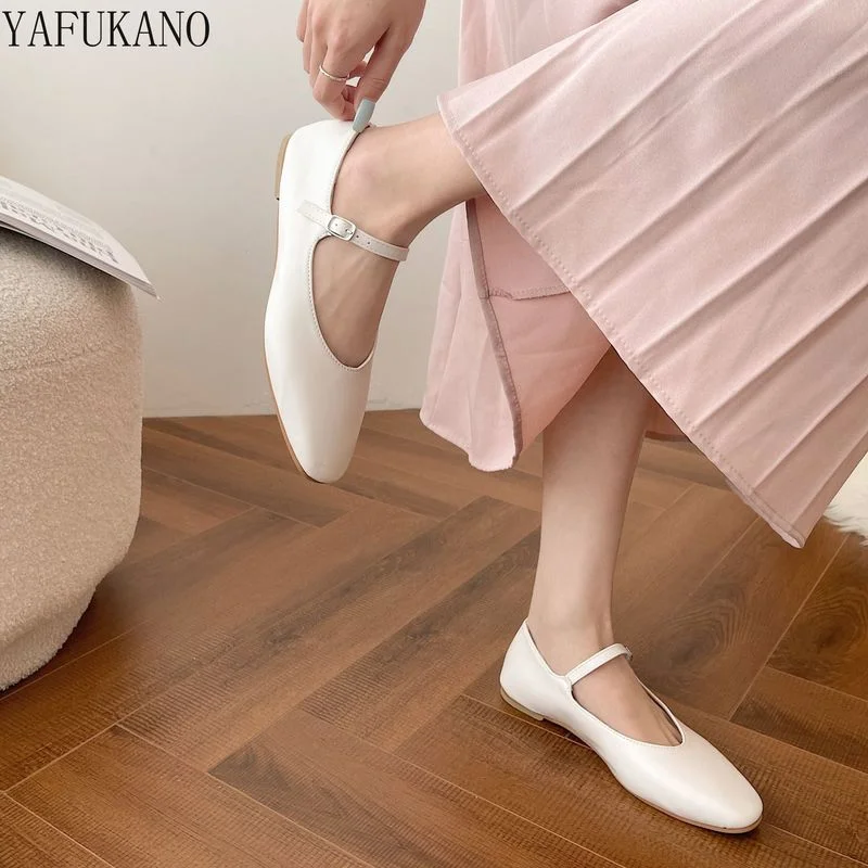 Soft Bottom Girl Flat Shoes Simple Retro Square Toe Fairy Style Gentle Single Shoes Buckle Strap Small Leather Shoes 5 Colors