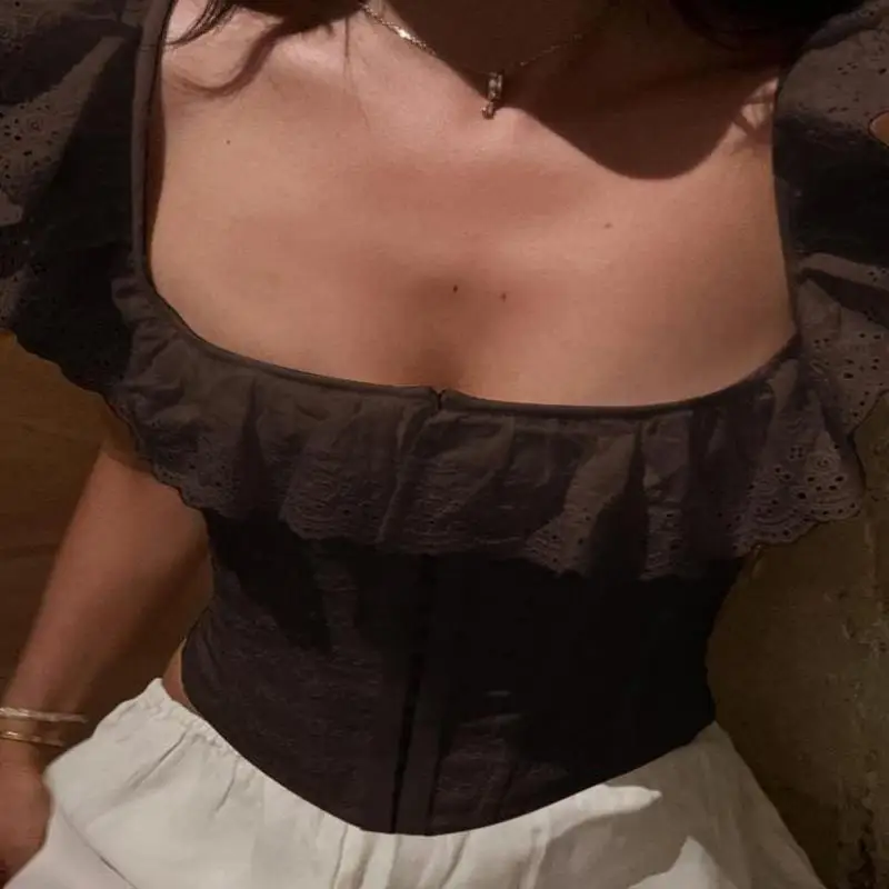 

Exquisite Hollow out Embroidery Women's irt Pure Color Ele Faionable Cross-Border New Arrival PU Leather Thiened