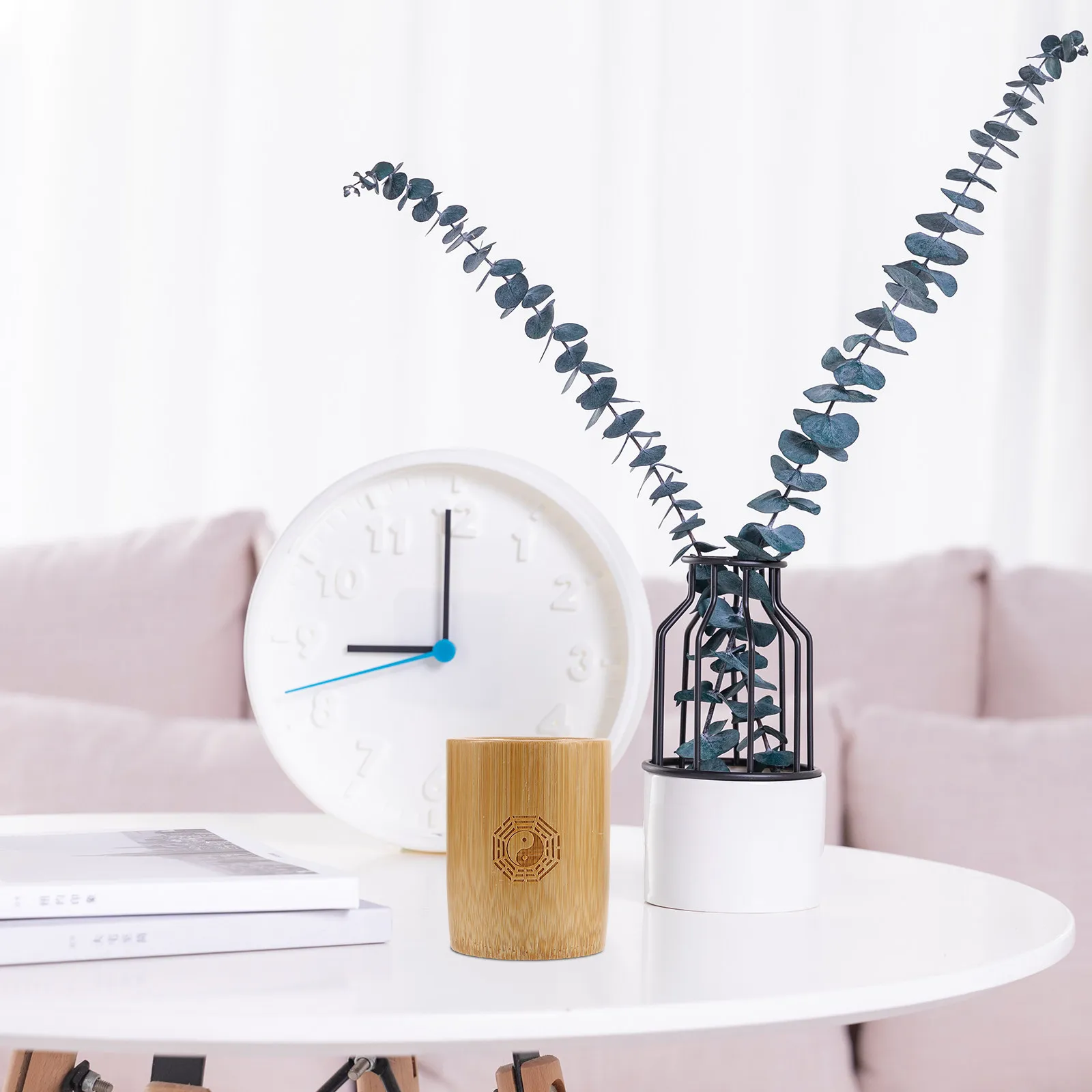 

I Ching Divination Wood Stick Cylinder Bamboo Tool for Feng Shui Spiritual Guidance Vintage Chinese Retro Decor