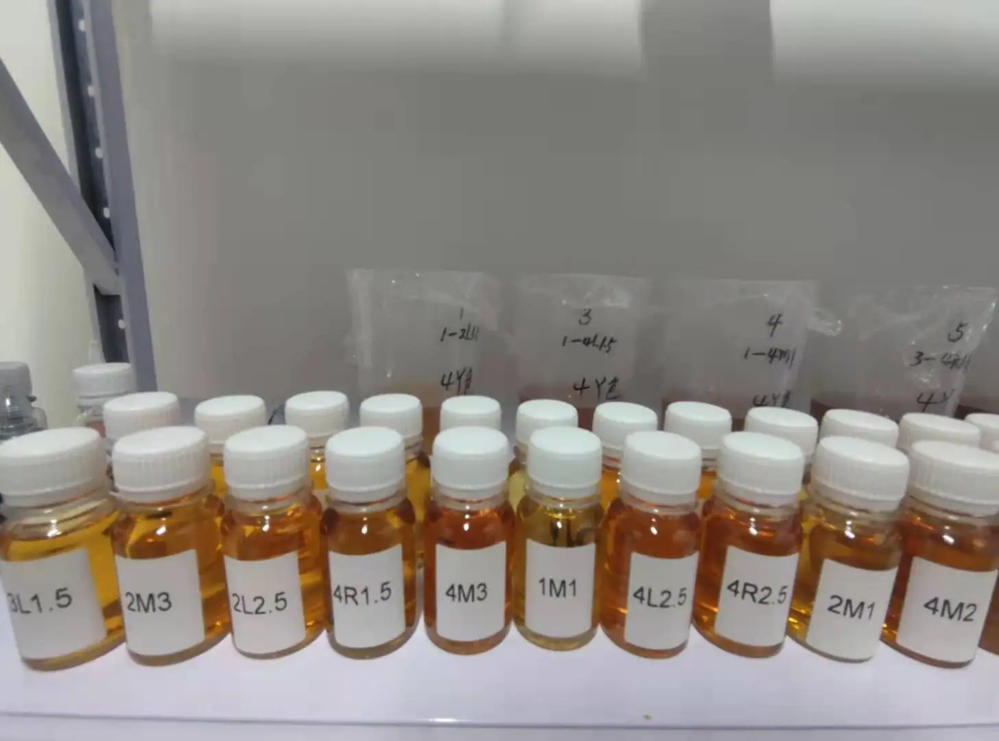 

SHTP 1 Set 26 Colors Zirconia Block Dyeing Solution Dental Clinic And Lab Supplies Vibrant Colors Dental Materials