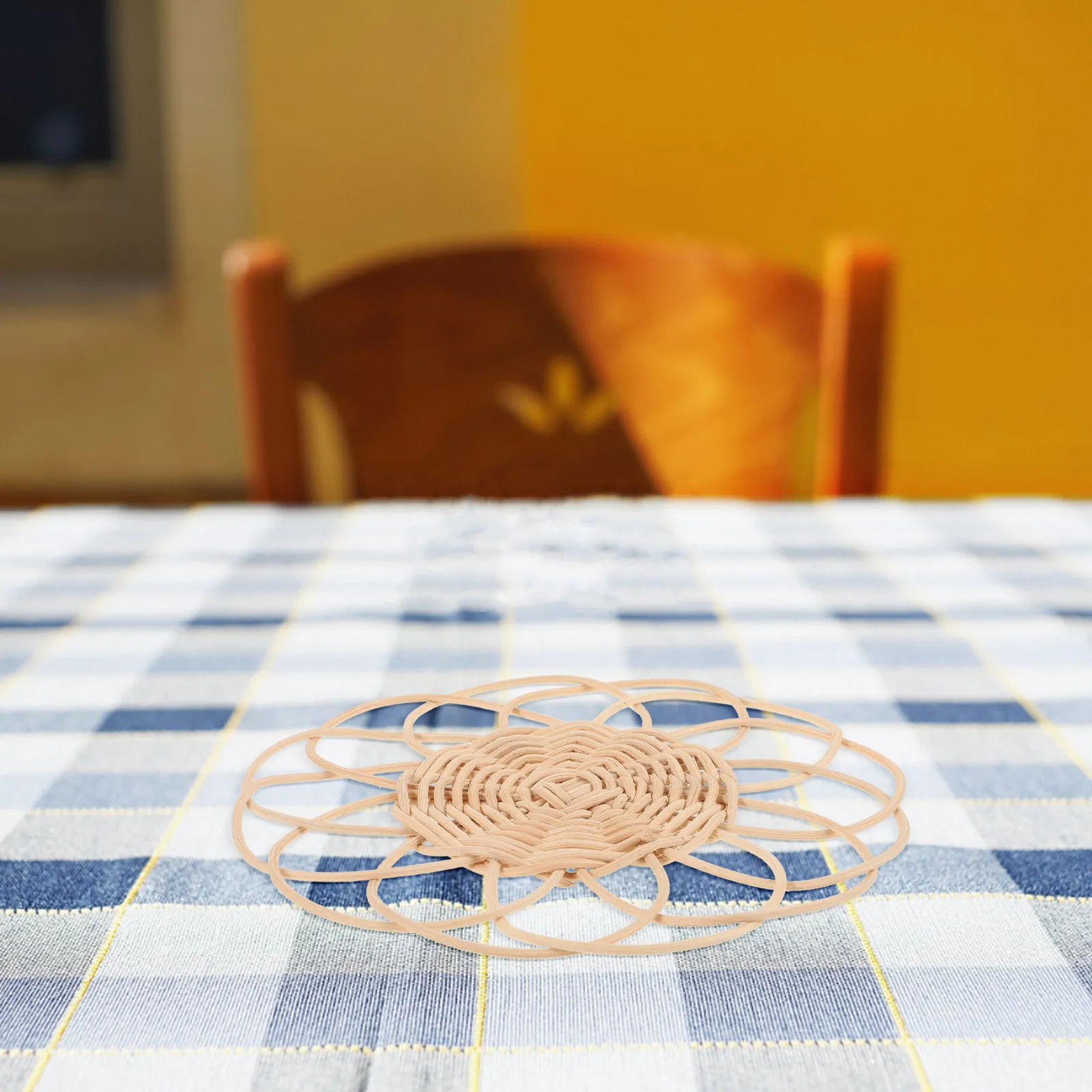 Rattan Woven Coaster Bohemian Style Heat-Resistant Anti-Skidding Desktop Coasters for Home Office Kitchen Table Decor Rustic