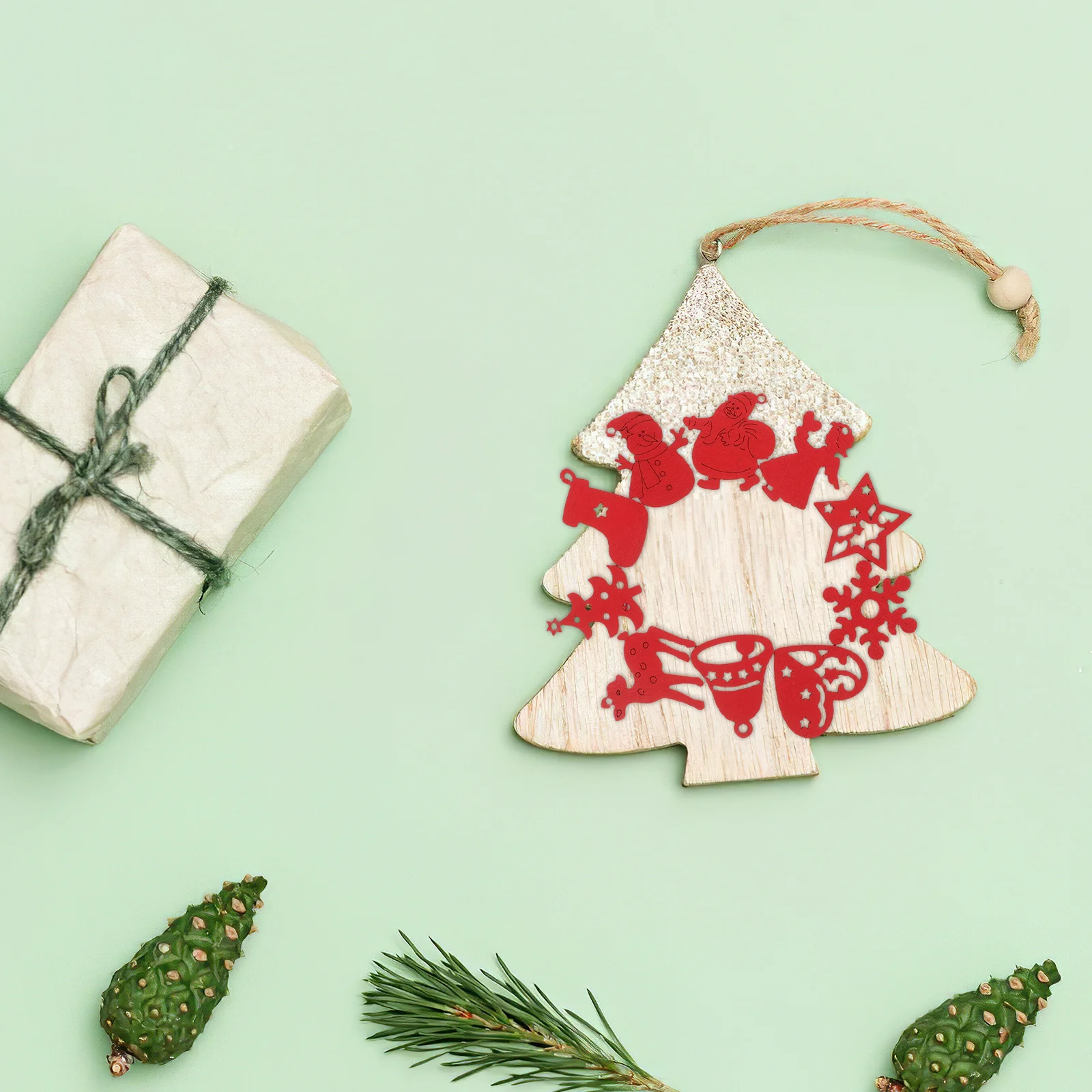 

100Pcs Wood Snowflake Cutouts Unfinished Wooden Slices for Christmas Decoration DIY Holiday Crafts Farmhouse Style Tree Ornament