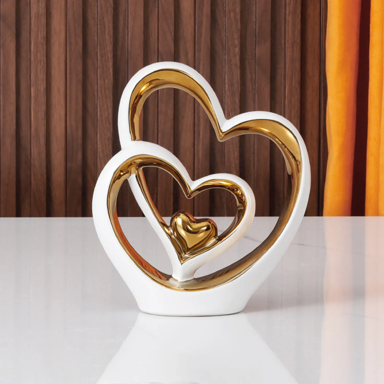 Ceramic Heart Statue Ornament Living Room Entrance Wine Cabinet Desktop Decor for Glass Display Cabinet Valentine Birthday Gifts