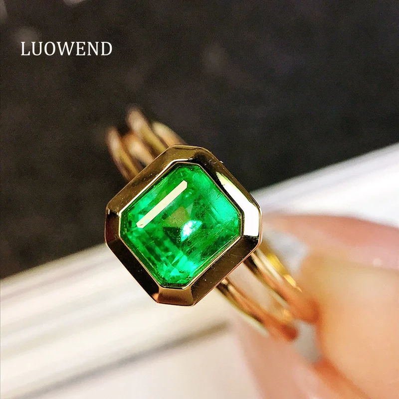 LUOWEND 100% 18K Yellow Gold Rings 0.89carat Real Natural Emerald Engagement Ring for Women Fashion Design High Wedding Jewelry