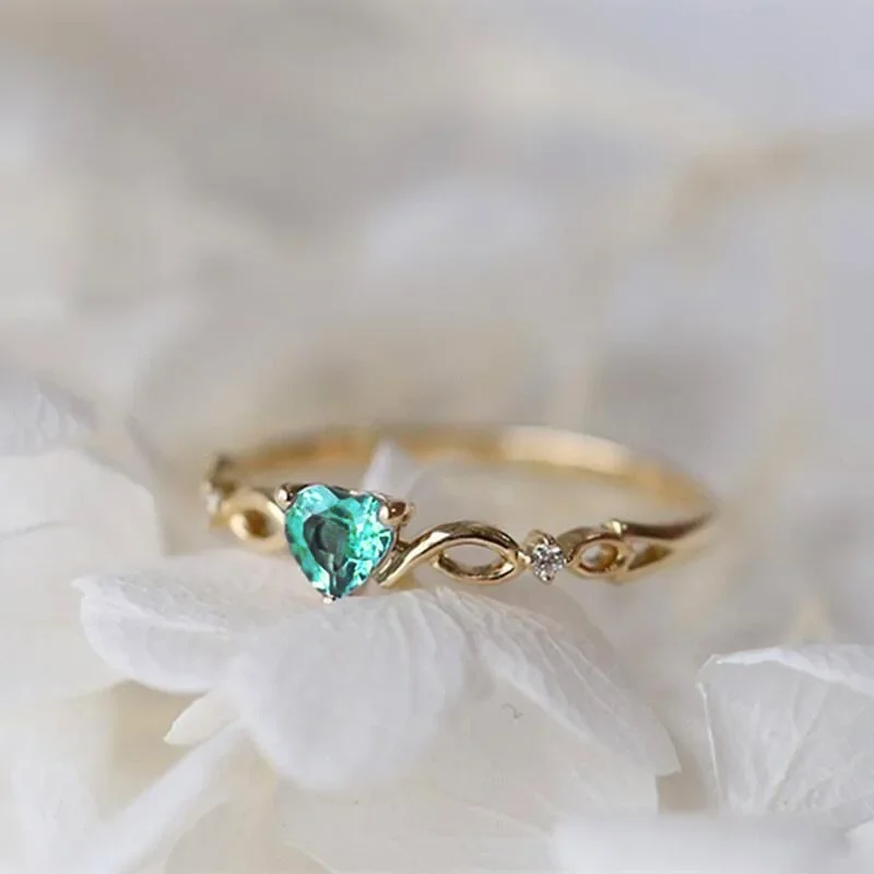 Fresh Green Heart-shaped Stone 925 Silver Rings Women's Cubic Zirconia Wedding Rings Glamour Jewelry Bague Femme