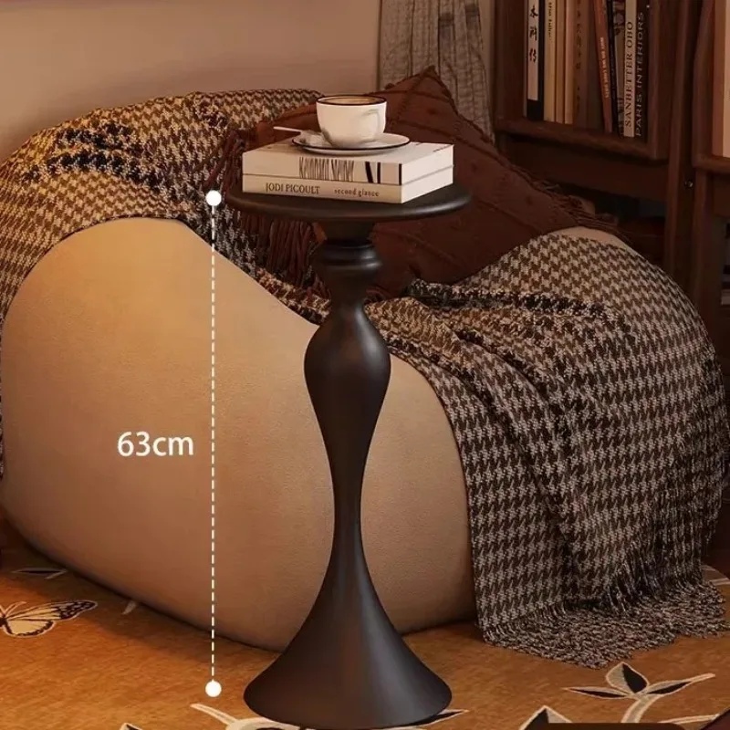 Table d'appoint Vintage française, meuble de chevet avec cadre en métal, Table d'appoint américaine du milieu du siècle pour salon ou étagère d'angle basse