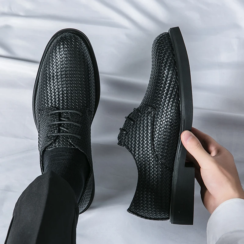 Luxury Retro Woven Pattern Leather Oxford Men\'s Business Shoes Office Fashion Shoes Male Lace-up Formal Shoes Black Zapatillas