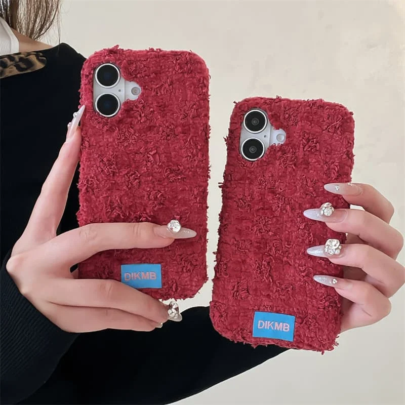 Capa de Telefone Felpuda Vermelha Angora para iPhone 18 Pro Max 17 16 15 14 Pr Max Capa Macia de Pelúcia Fofa e Antichoque para Meninas