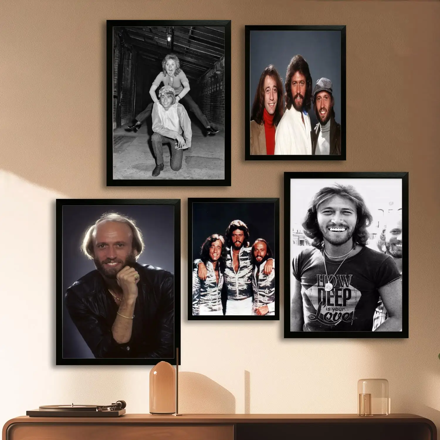 Maurice Gibb Canvas Art Poster and Wall Art Picture Print, Modern Family Bedroom Decor Posters,Decorative painting