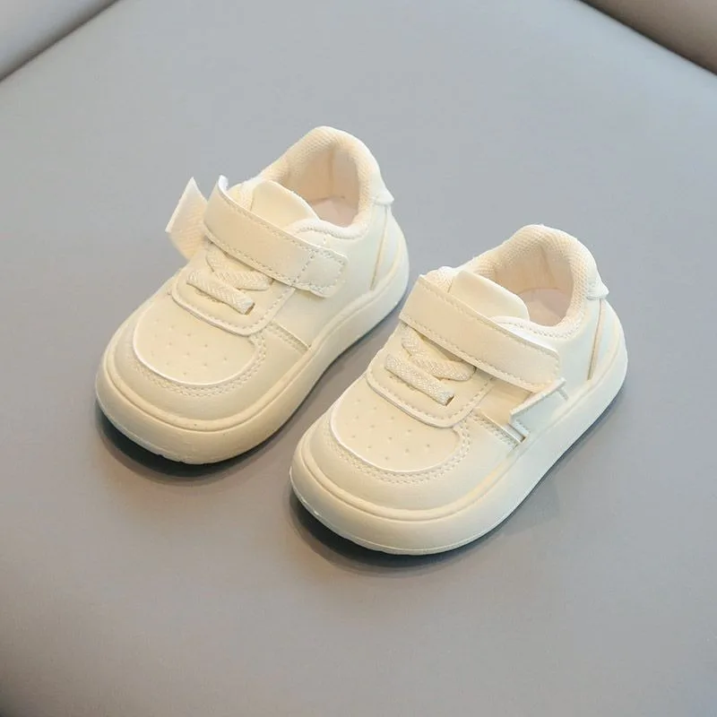 

Soft Sole First Walking Shoes for Boys Girls 0-3 Years Old Breathable Toddler Sneakers Casual White Leather Shoes