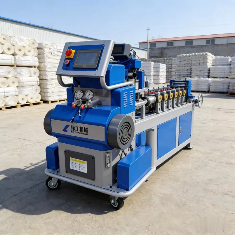 Movable Polyurethane Foam Sprayer Complete Consumable Polyurea Spray Machine For Mini Container Cold Storage Insulation