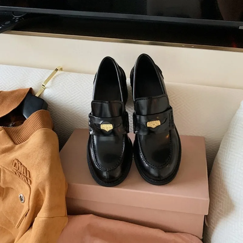 

Retro Womens Shoes Classic Britain High Heels Loafers for Woman Exquisite Soft Leather Casual Shoes Designer Shoes Zapatos Mujer