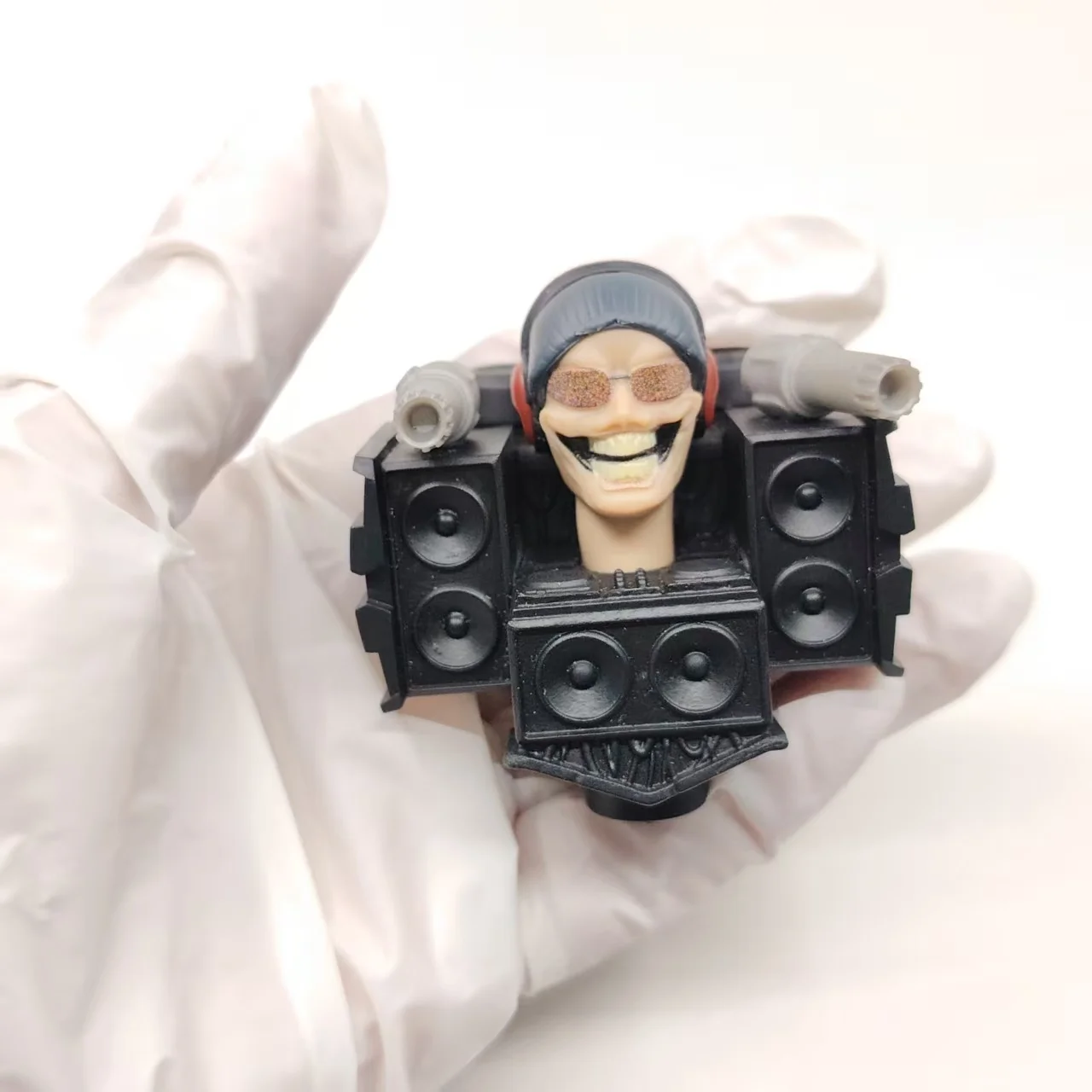 Original Skibidi Toilet Man Spielzeug Monitor Man Titan Speaker Man Titan TV Man PVC Actionfigur Modell Spielzeugsammlung Kinderpuppe Geschenk – Detail 10