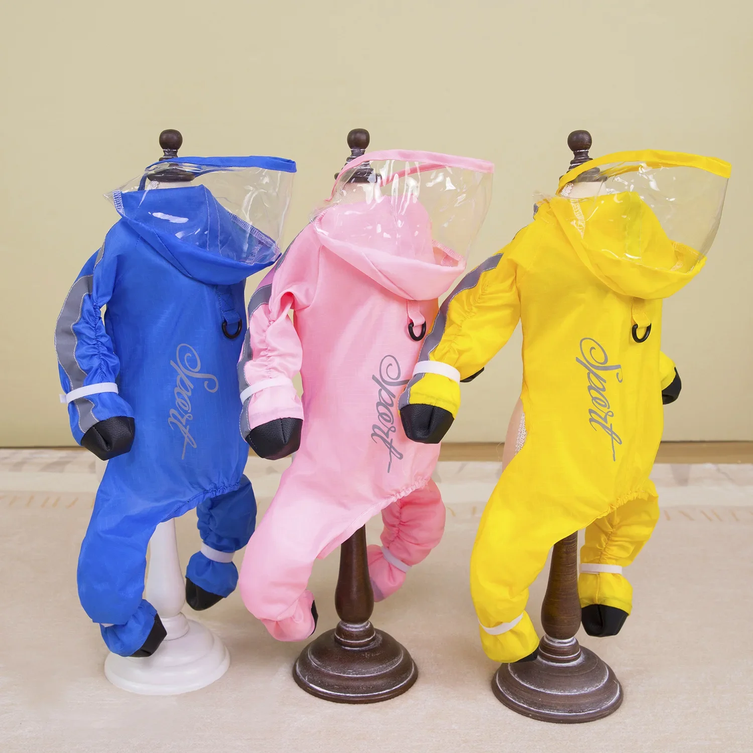 Four-Legged One-Piece Dog Raincoat All-Inclusive Waterproof Rain Shoes All-In-One Pet Splashproof Belly Curtain Leash Coat
