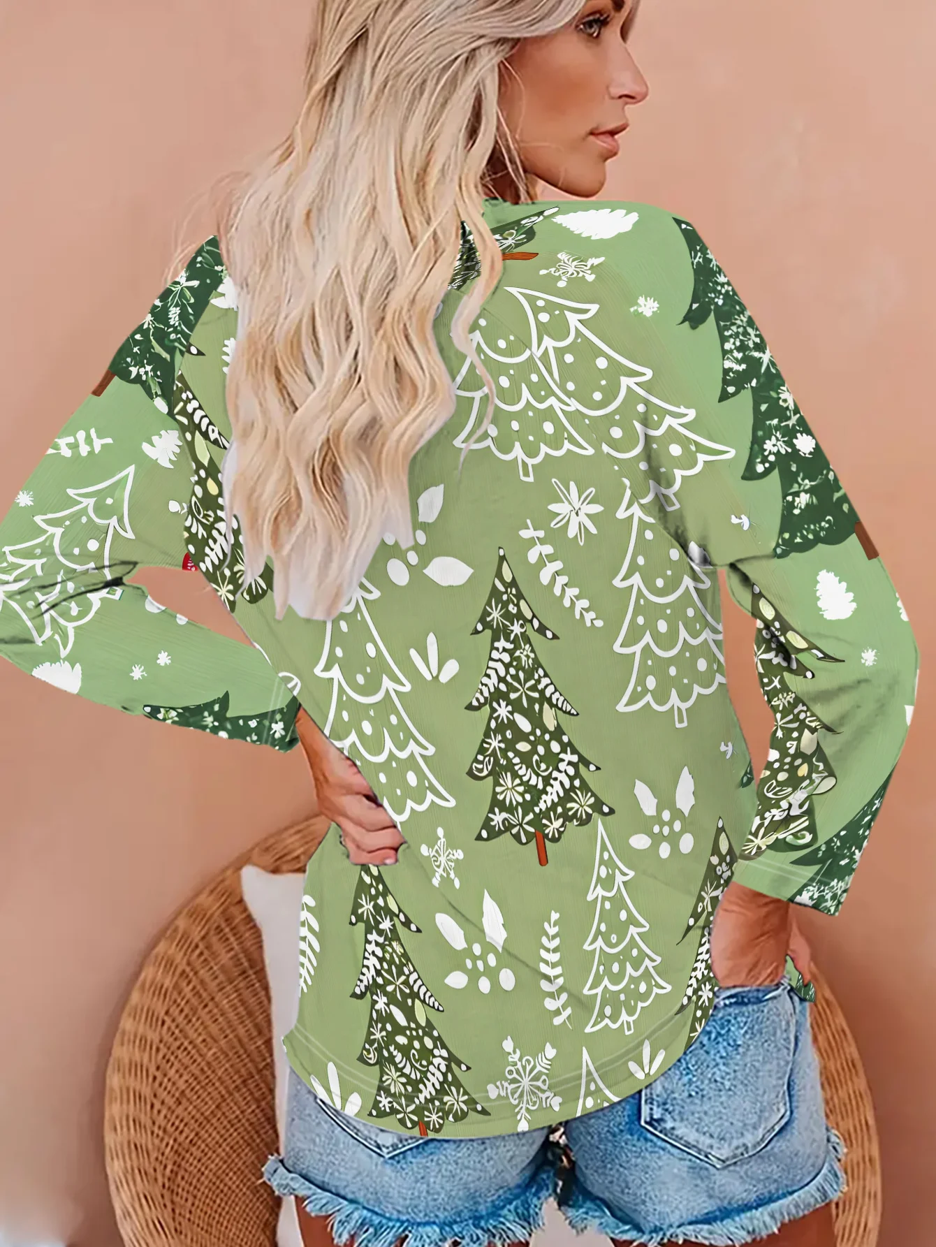 Women Long Sleeve T Shirt Round Neck Casual Tops Christmas Tree Snowflake Floral Print Holiday Fashion Loose Daily Wear