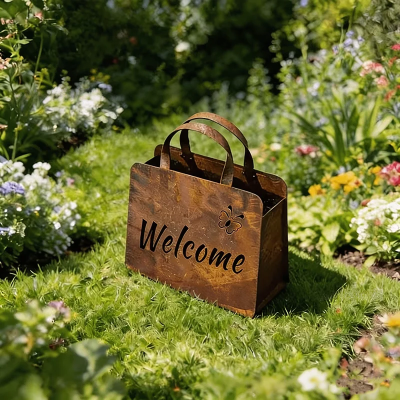 Vintage Rustic Handbag Flower Basket Wall Hanging Ornament Retro Art Decor for Garden Yard Patio Wall Decoration