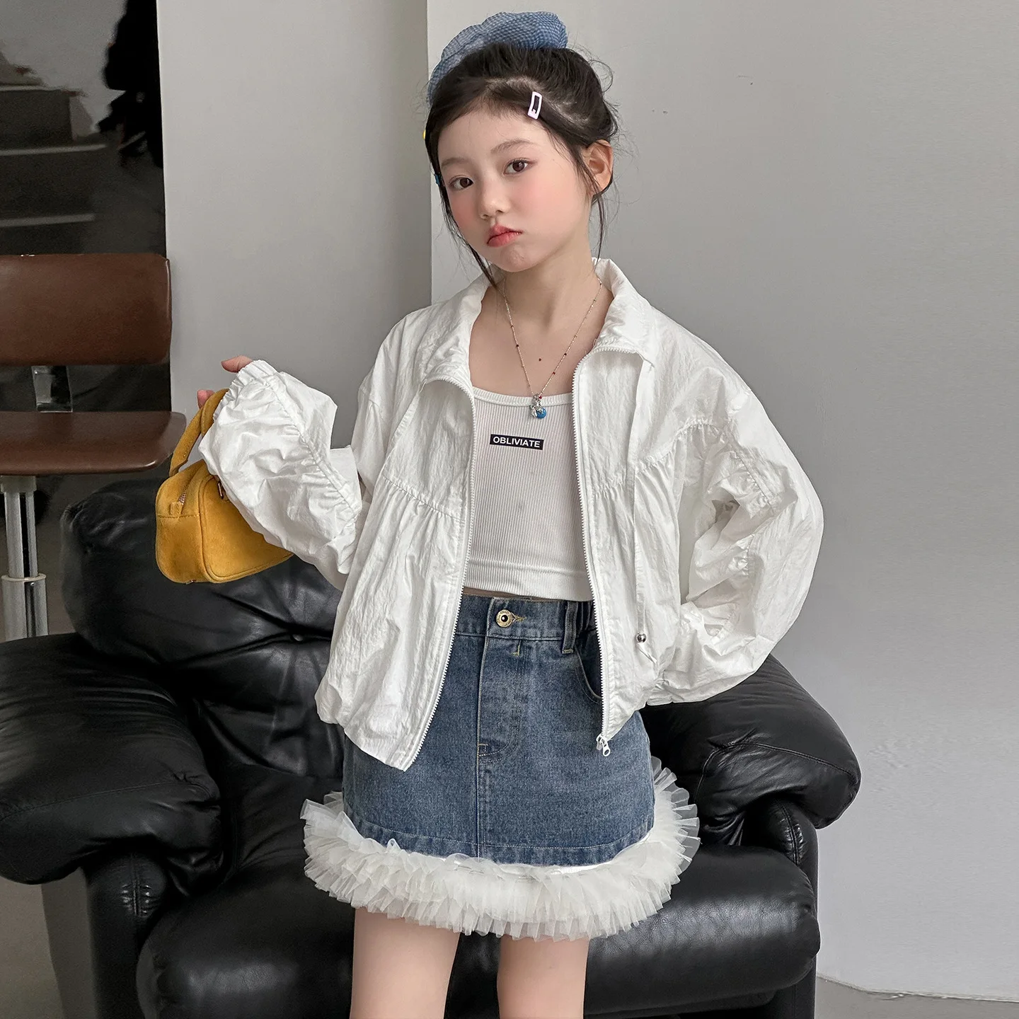 Korean children's clothing, girls' stand up collar lace jacket, 2026 spring/summer new style, thin and short sunscreen clothes