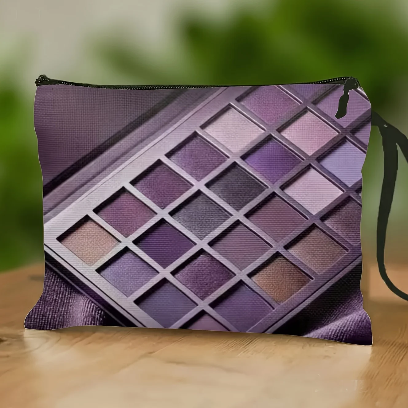 

Fashionable Purple Eyeshadow Palette 2D Printed Toiletry Bag Makeup Bag Beauty Tool Organizer with Design 2D Flat