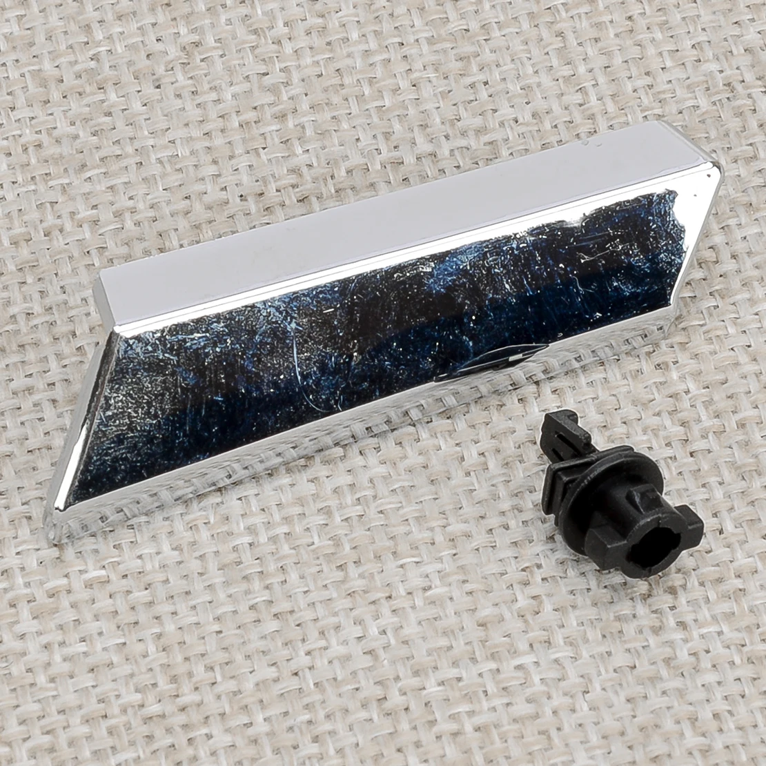 

Новая Серебристая пластиковая насадка для омывателя левой фары автомобиля с зажимом подходит для Lexus GS300 GS430 GS350 GS460 GS450h 8520830031